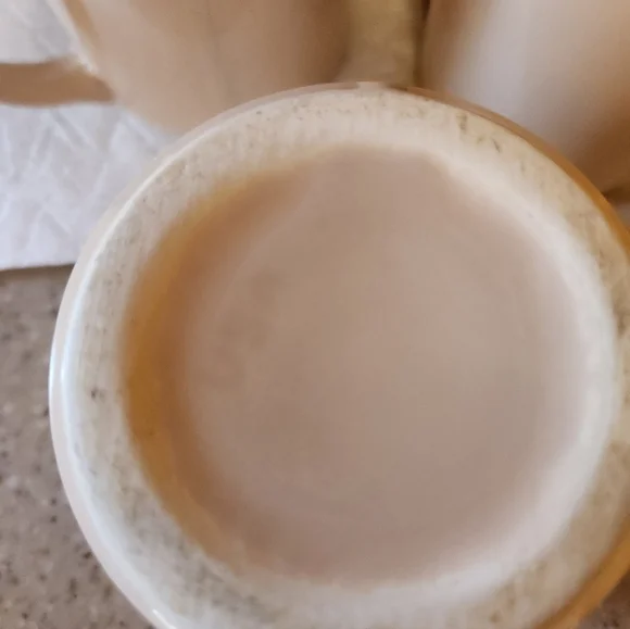 Vintage Restaurantware Mugs - Picture 3 of 5